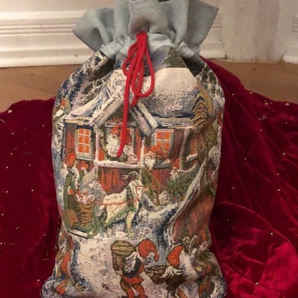 Christmas Gnome Village Tapestry Bag 20” - Picture 1 of 3